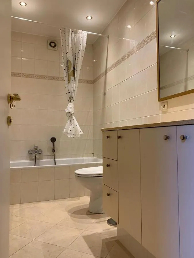 Lovely Two Bedroom Apartment With Free Parking Antwerpen 0*,