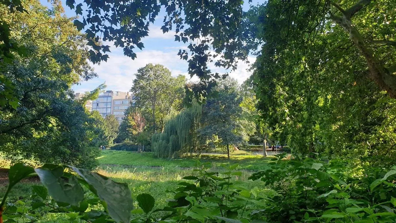 Lovely Two Bedroom Apartment With Free Parking Antwerpen